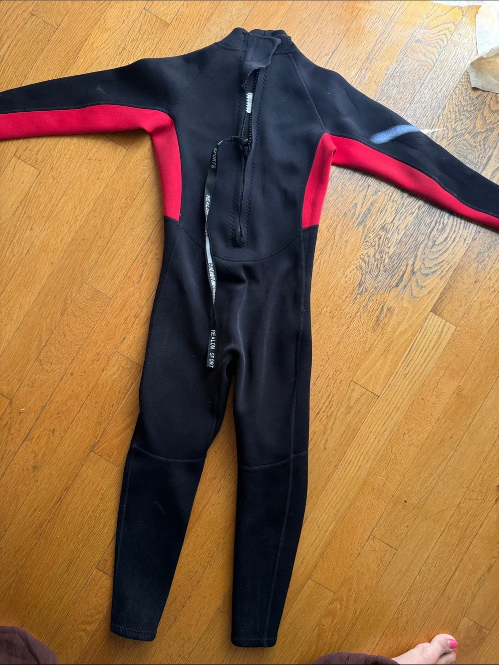 REALON Neoprene Wetsuit - Black with Red Trim
